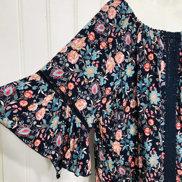Boho Peasant Top Crochet Blue Floral Bell Sleeve XL - Picture 1 of 9